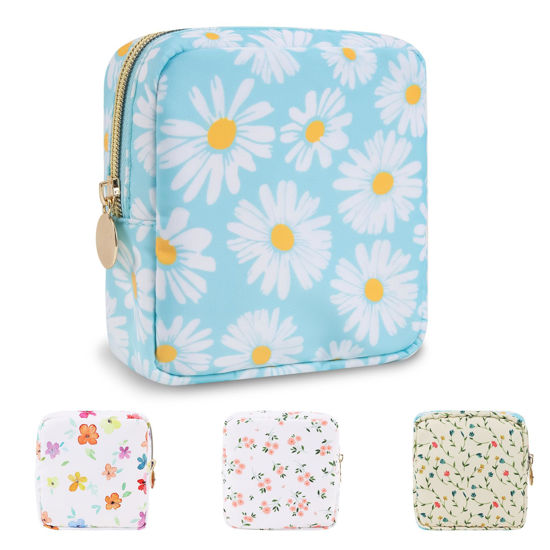 Picture of UIXIZQ Waterproof Mini Floral Makeup Bag Pouch for Purse,Nylon Flower Cosmetic Travel Bag Small Preppy Toiletry Organizers Bag for Women Girl,Cute Zipper Pouch Coin Purse for Work(Mini Blue-Daisy)