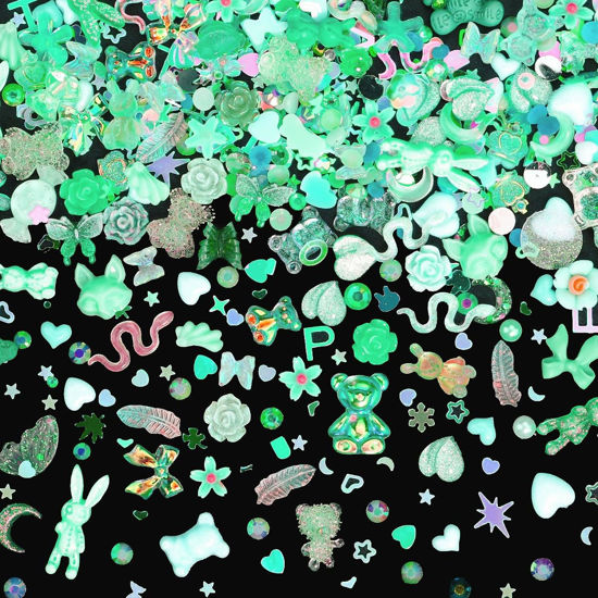 Picture of Sinyanail 300pcs Nail Art Charms Kit,Over 100pcs Mixshape Resin Nail Gems and 100 pcs Mixed Flatback Nail Rhinestones Pearls with Over 100pcs Nail Sequins for Nail Art Accessories(Green)