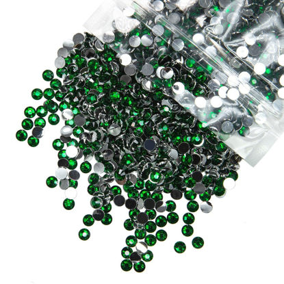 Picture of qiipii 1550PCS 5mm Emerald Green Crystal Resin Rhinestones for Crafting Dark Green Flatback Stones Bulk SS20 Diamonds Crystals Gems Charms for Nails Face Eyes Mugs Tumblers Bottles DIY Crafts Dccor