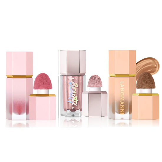 Picture of URQT Highly Pigmented Liquid Contour - Built-in Sponge Tip Sculpted Complexion Wand Contour Long Lasting Natural Buildable Highlighters Contour Contouring Bronzer (Contour+Blush+Highlighter)
