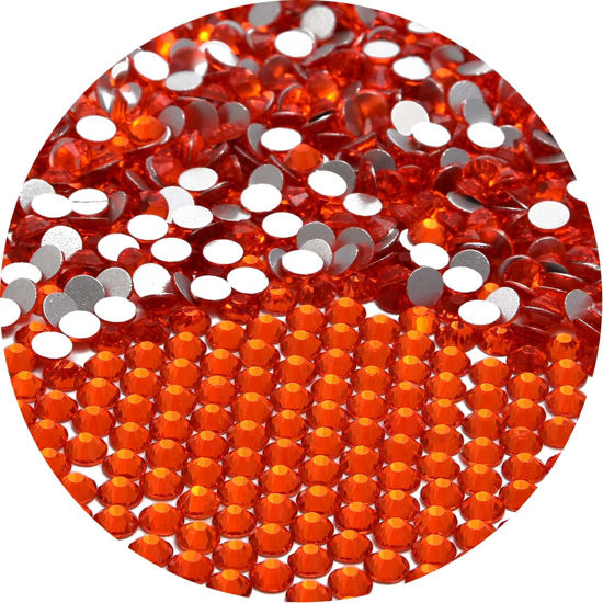 Picture of NCB 2000pcs Flatback Round Glass Nail Art Rhinestones Crystal for DIY Making Accessories Shoes, Clothes, Face Art, Bags, Manicure (Hyacinth, SS10 2000pcs)