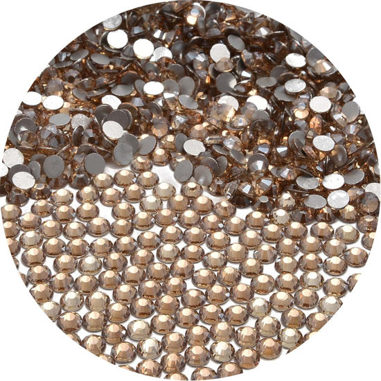 Picture of NCB 3000pcs Flatback Round Glass Nail Art Rhinestones Crystal for DIY Making Accessories Shoes, Clothes, Face Art, Bags, Manicure (Champagne, SS6 3000pcs)