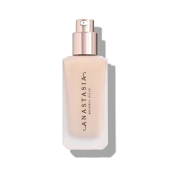 Picture of Anastasia Beverly Hills - Impeccable Blurring Second Skin Matte Foundation - 0CR