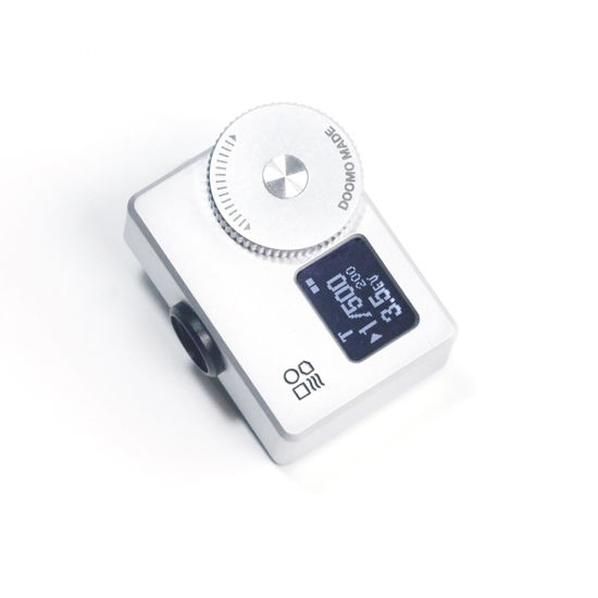Picture of DOOMO MADE OLED Light Meter, Meter S, New Screen Design, Real-time Metering and One-Button Metering for Vintage Cameras (Chrome)
