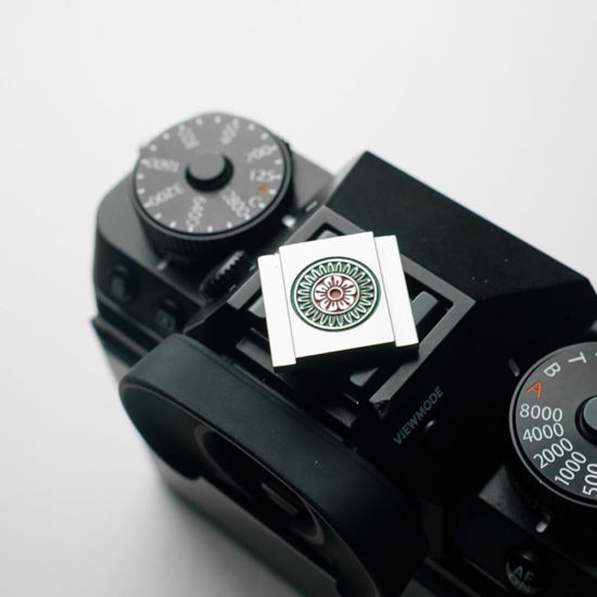 Picture of Chinese Mahjong Camera Shutter Button and Camera hot Shoe Cover, Suitable for Fuji XE3/XE4/XT100/XT200/XT20/XT30/XT4/XT5/XPRO2/XPRO3/Nikon ZF (Chinese Mahjong hot Shoe Cover)