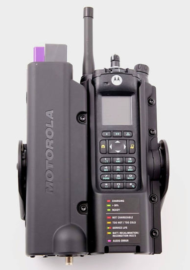 Picture of NNTN8527A, NNTN8527 Motorola Solutions Vehicle Impres Adaptive Charger. AXP6000 APX7000 APX8000 APX8000XE APX7000XE APX6000XE SRX2200, Black