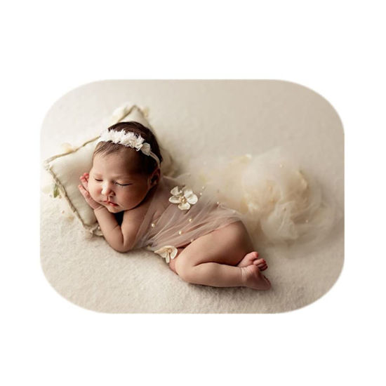 Picture of Coberllus Newborn Photography Props Boys Girls Wrap Blanket Baby Photo shoot Floral Pearl Decorative Mesh Rug Layer Basket Filler (Cream)
