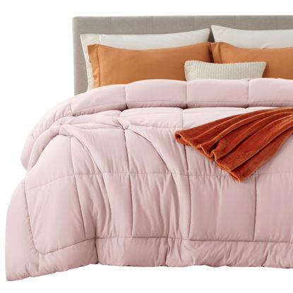 Picture of Bedsure Comforter Duvet Insert - Quilted Comforters Full Size, All Season Duvet, Down Alternative Bedding Comforter with Tabs(Pink,Full 86"x82")