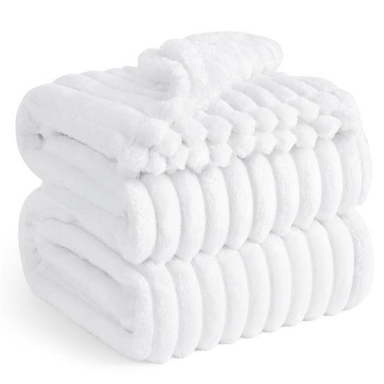 Picture of Bedsure White Full Blanket for Bed - Super Soft Cozy Blankets for Women, Cute Large Throws for Girls, 84x90 Inches