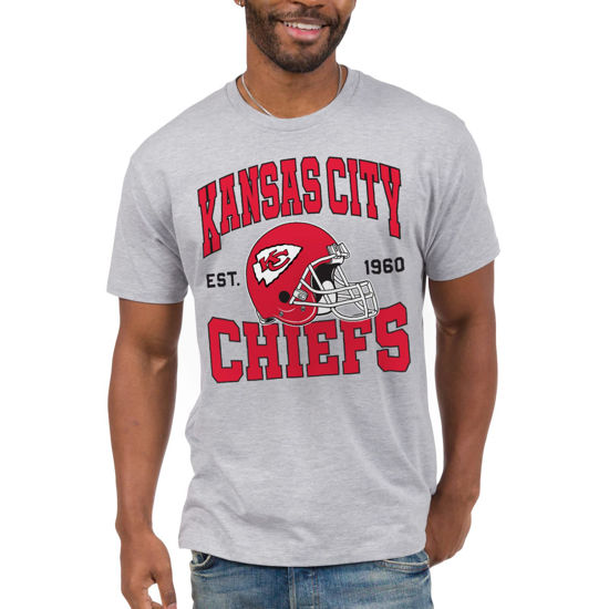 Picture of Junk Food Clothing x NFL - Kansas City Chiefs - Team Helmet - Unisex Adult Short Sleeve Fan T-Shirt for Men and Women - Size Medium