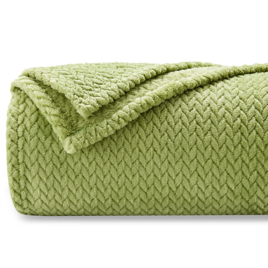 Picture of NEWCOSPLAY Super Soft Throw Blanket Green Premium Silky Flannel Fleece Leaves Pattern Lightweight Bed Blanket All Season Use (Green, Throw(40"x50"))