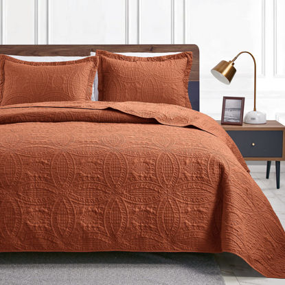 Picture of Love's cabin California King Size Quilt Bedding Set Umber Bedspreads - Cal King Summer Quilt Lightweight Bedspread- Coin Pattern Coverlet for All Season - 3 Piece (1 Quilt, 2 Pillow Shams)