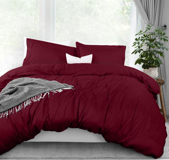 Picture of Utopia Bedding Duvet Cover Full Size - 1 Duvet Cover with 2 Pillow Shams - 3 Piece Bedding Duvet Cover with Zipper Closure - Soft Brushed Microfiber, 80 X 90 Inches (Full, Burgundy)