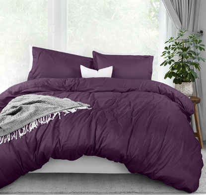 Picture of Utopia Bedding Duvet Cover Full Size - 1 Duvet Cover with 2 Pillow Shams - 3 Piece Bedding Duvet Cover with Zipper Closure - Soft Brushed Microfiber, 80 X 90 Inches (Full, Purple)