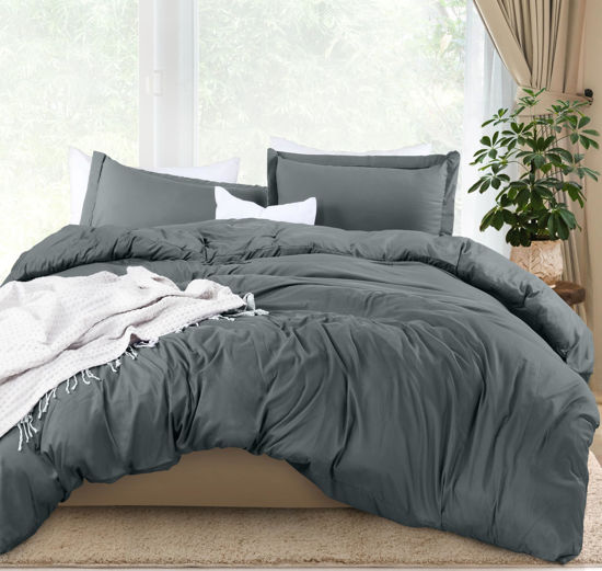 Picture of Utopia Bedding Duvet Cover Full Size - 1 Duvet Cover with 2 Pillow Shams - 3 Pieces Bedding Duvet Cover with Zipper Closure - Soft Brushed Microfiber, 80 X 90 Inches (Full, Grey)