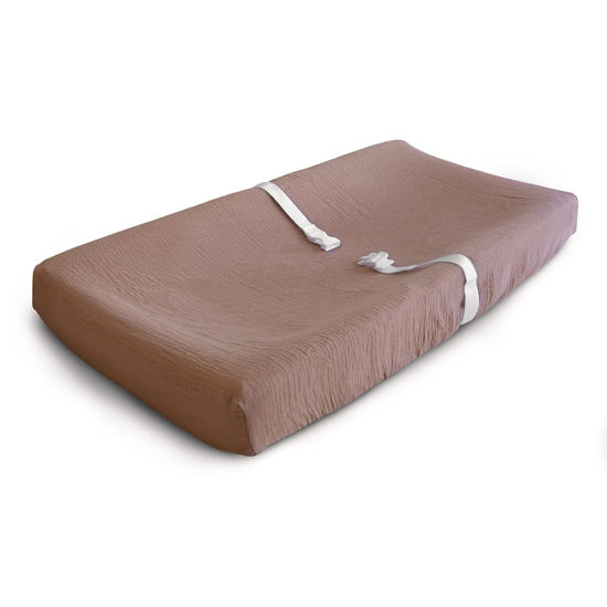 Picture of mushie Extra Soft Muslin Fitted Changing Pad Cover (Natural)